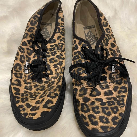Leopard Vans skate Authentic - Picture 1 of 4